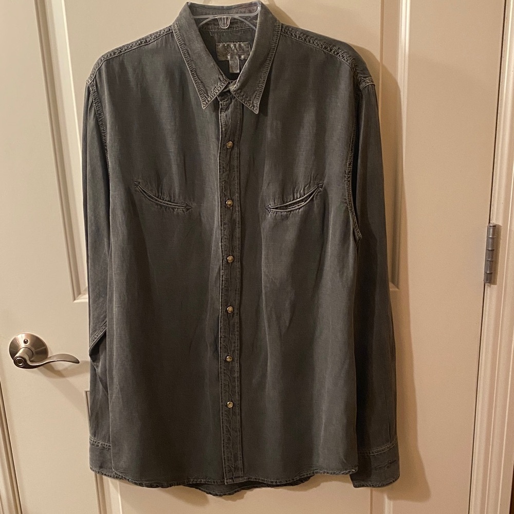 Men's Charcoal Western Button-Down Shirt